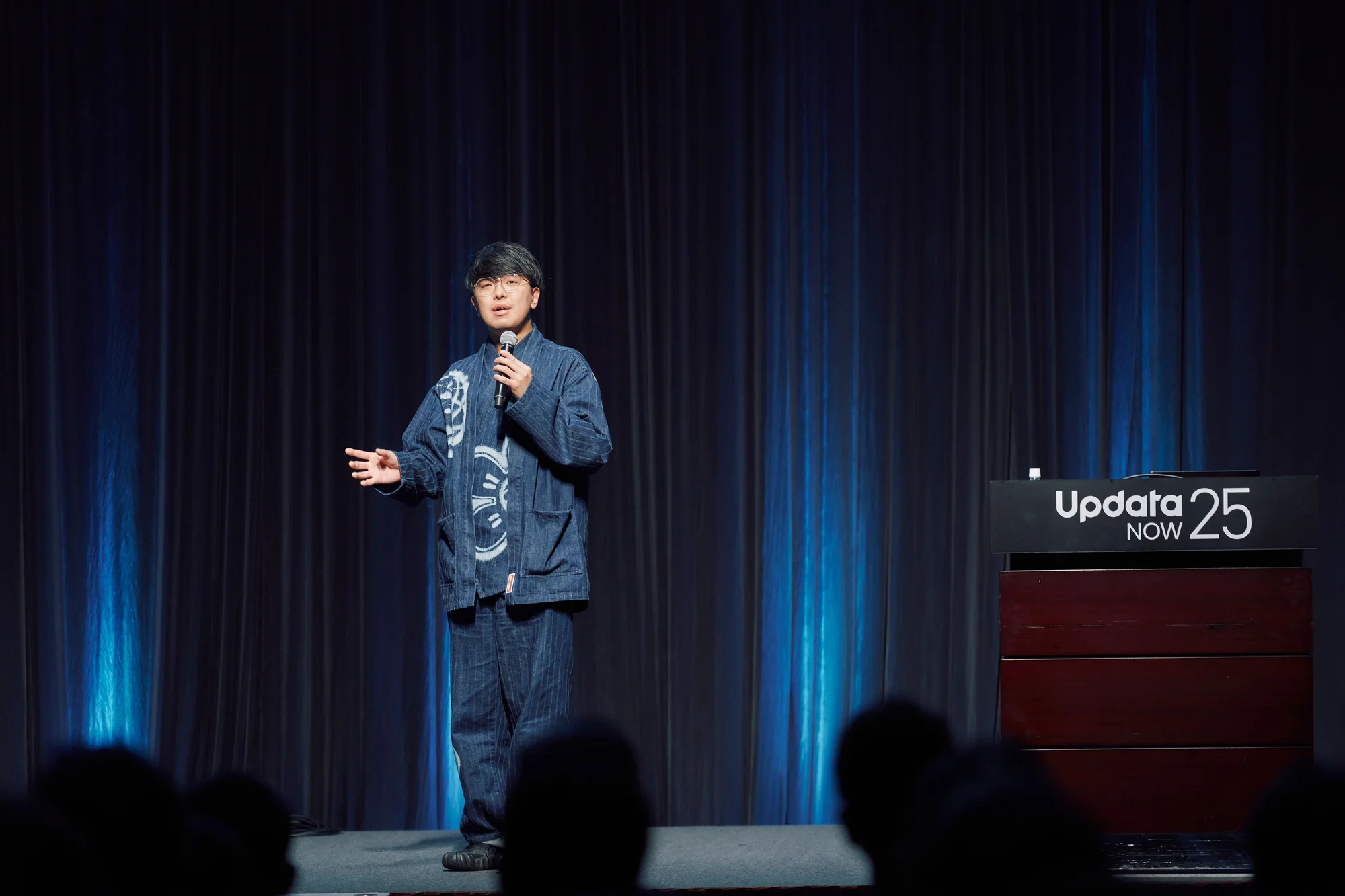 基調講演で登壇する小澤健祐